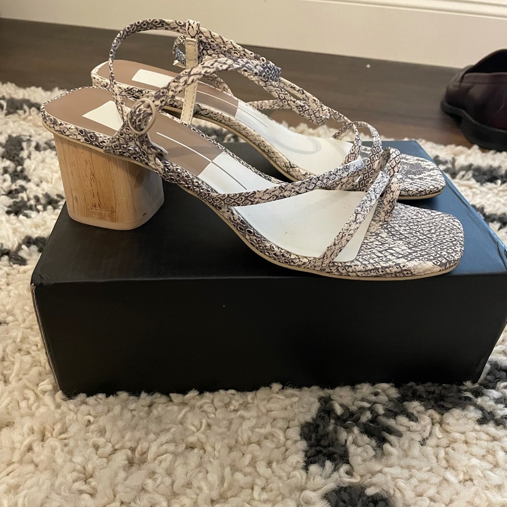 Dolce vita 8.5 snakeskin heels
